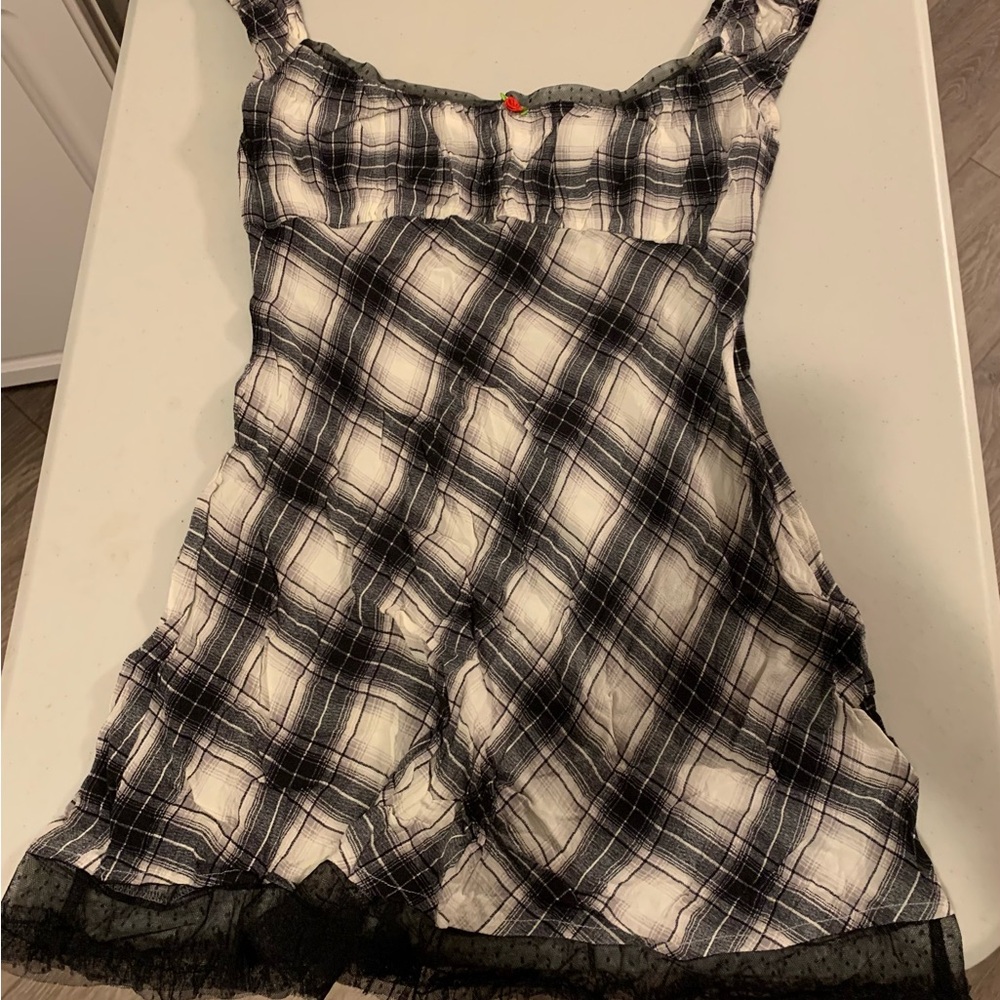 Plaid Sleeveless Dress with Lace Trim